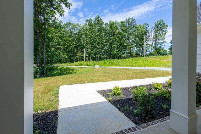 7765 Barnhill Rd, Primm Springs, TN 38476