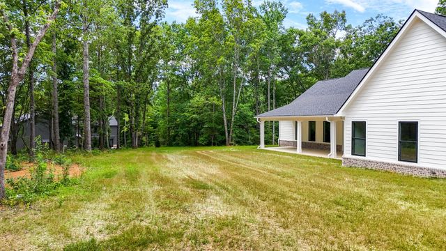7765 Barnhill Rd, Primm Springs, TN 38476