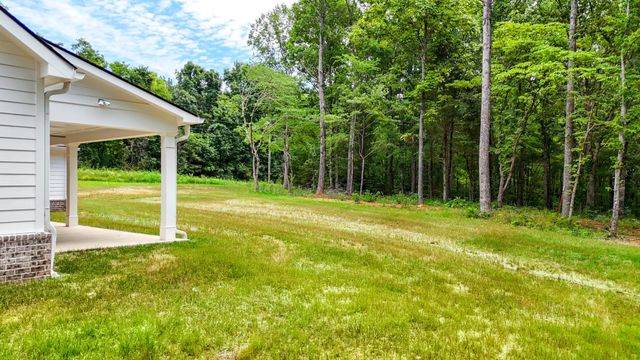 7765 Barnhill Rd, Primm Springs, TN 38476