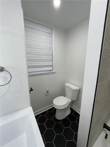 107 Shoup St 2, Millvale, PA 15209