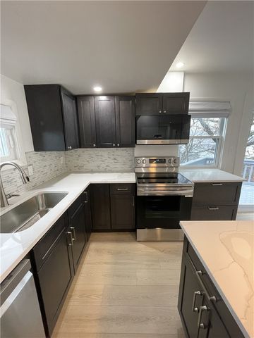 107 Shoup St 2, Millvale, PA 15209