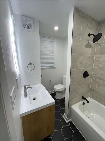 107 Shoup St 2, Millvale, PA 15209