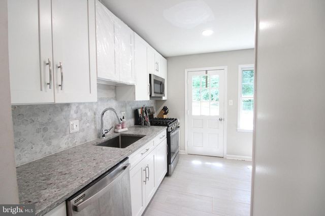 4918 ALTHEA DR, Annandale, VA 22003