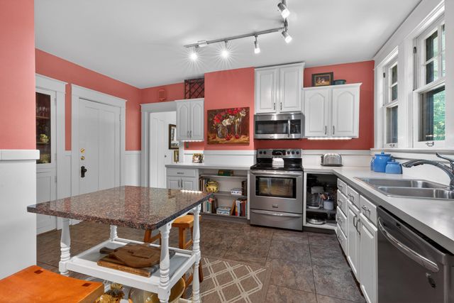 109 Irvine Road, Lexington, KY 40502