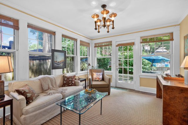 109 Irvine Road, Lexington, KY 40502