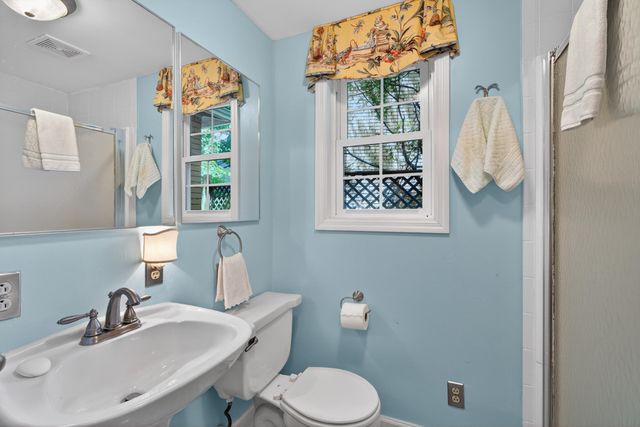 109 Irvine Road, Lexington, KY 40502