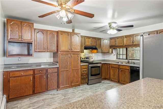 32 Bakeman Street, Fulton, NY 13069