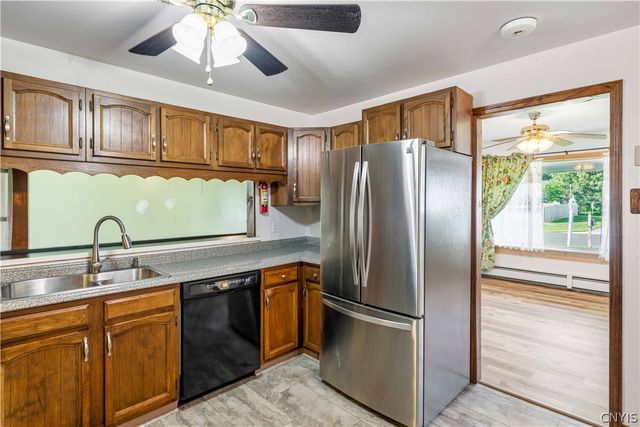 32 Bakeman Street, Fulton, NY 13069