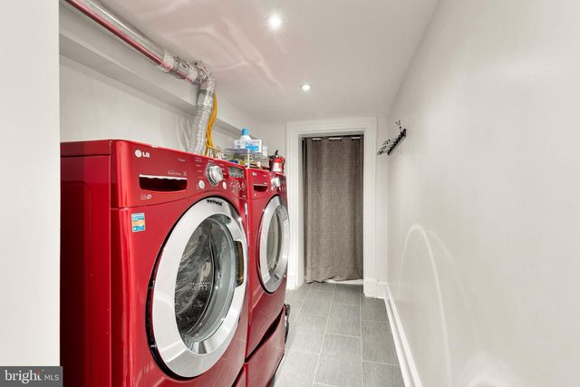 2200 DECATUR PL NW, Washington, DC 20008