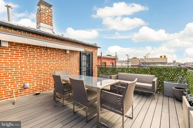 2200 DECATUR PL NW, Washington, DC 20008