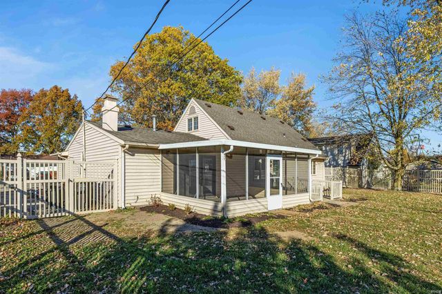 805 Wolverton Drive, Fort Wayne, IN 46825