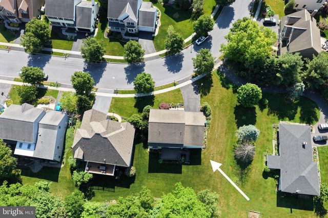 2450 RALEIGH RD, Hummelstown, PA 17036