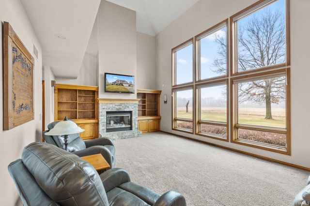 21750 New Road, Lakeville, IN 46536