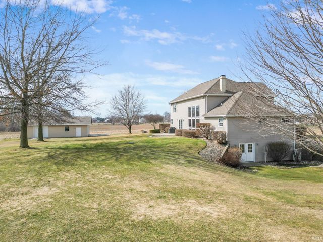 21750 New Road, Lakeville, IN 46536