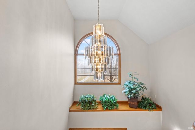 21750 New Road, Lakeville, IN 46536