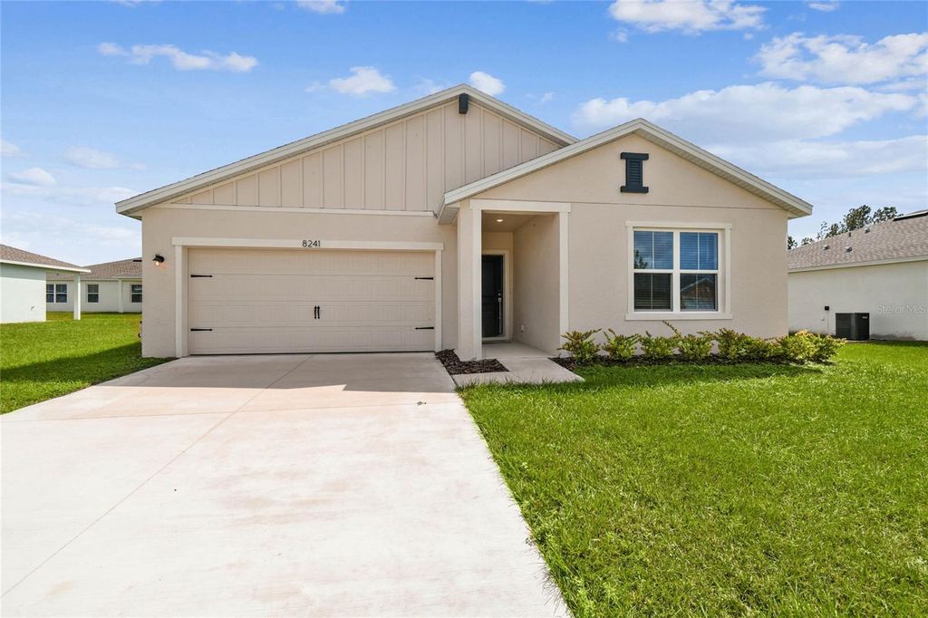 8241 WAKEFIELD, Dunnellon, FL 34434
