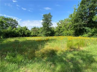 106 HILLSDALE Drive, Pineville, LA 71360