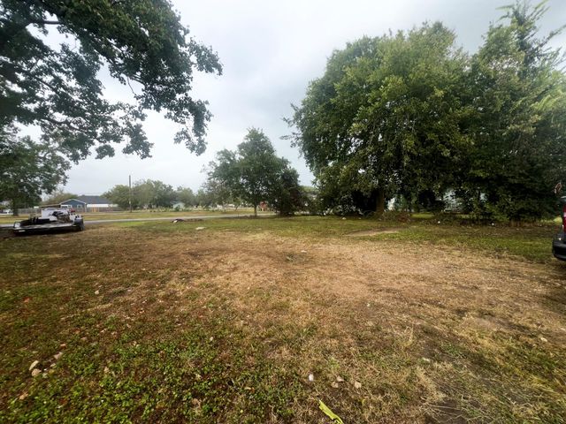 1012 Powell Street, Richmond, TX 77469