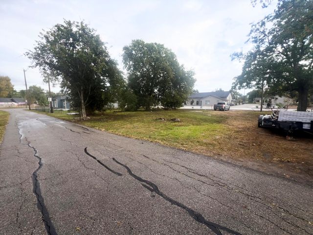 1012 Powell Street, Richmond, TX 77469