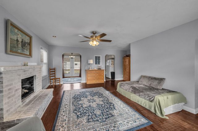 1217 N Allen Street, West Plains, MO 65775