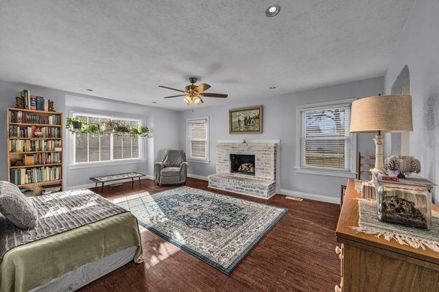 1217 N Allen Street, West Plains, MO 65775