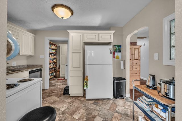 1217 N Allen Street, West Plains, MO 65775