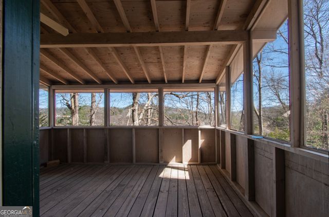 43 Hitchcock Street, Murphy, NC 28906