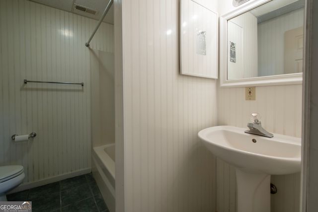 43 Hitchcock Street, Murphy, NC 28906