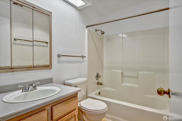 51 Rebecca Lane, San Francisco, CA 94124