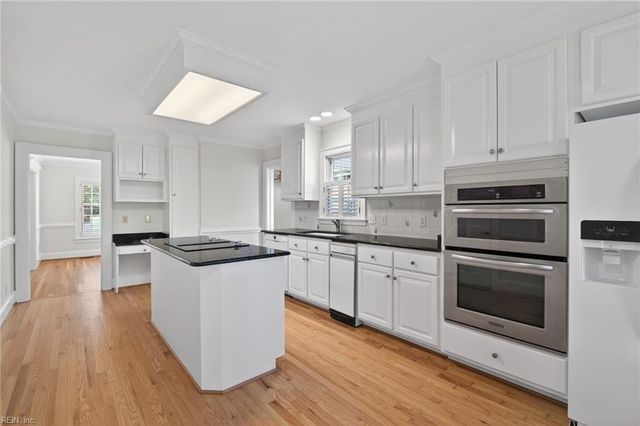 101 Holly CRES, Virginia Beach, VA 23451