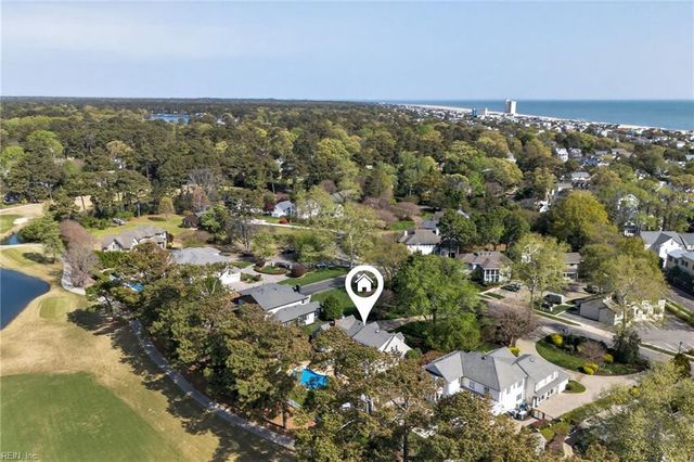 101 Holly CRES, Virginia Beach, VA 23451