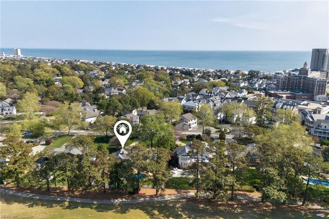 101 Holly CRES, Virginia Beach, VA 23451