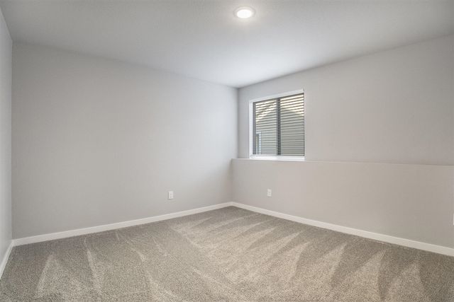 17539 Beechwood Lane, Spring Lake, MI 49456