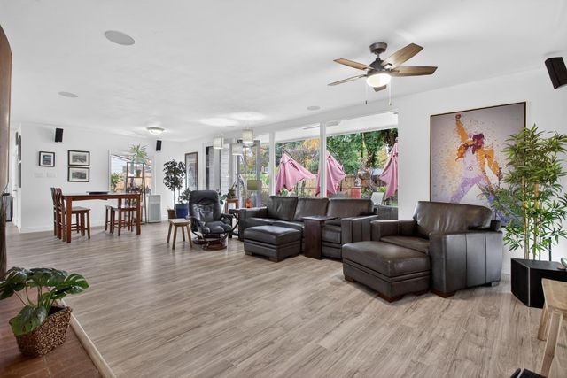 1020 Stanford Ave, Modesto, CA 95350