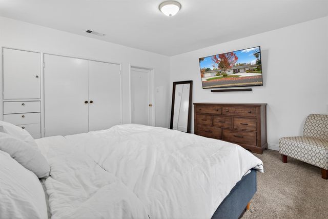 1020 Stanford Ave, Modesto, CA 95350