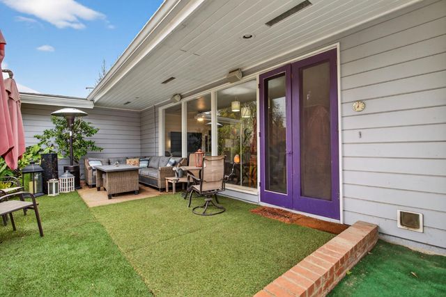 1020 Stanford Ave, Modesto, CA 95350