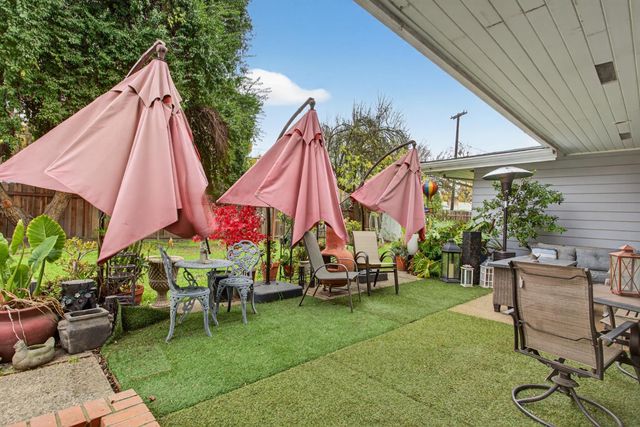 1020 Stanford Ave, Modesto, CA 95350