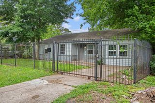 9414 Rosehaven Drive, Houston, TX 77051