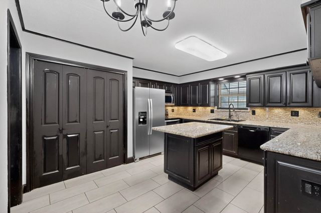 3675 Rickshaw Drive 3671, Dallas, TX 75229