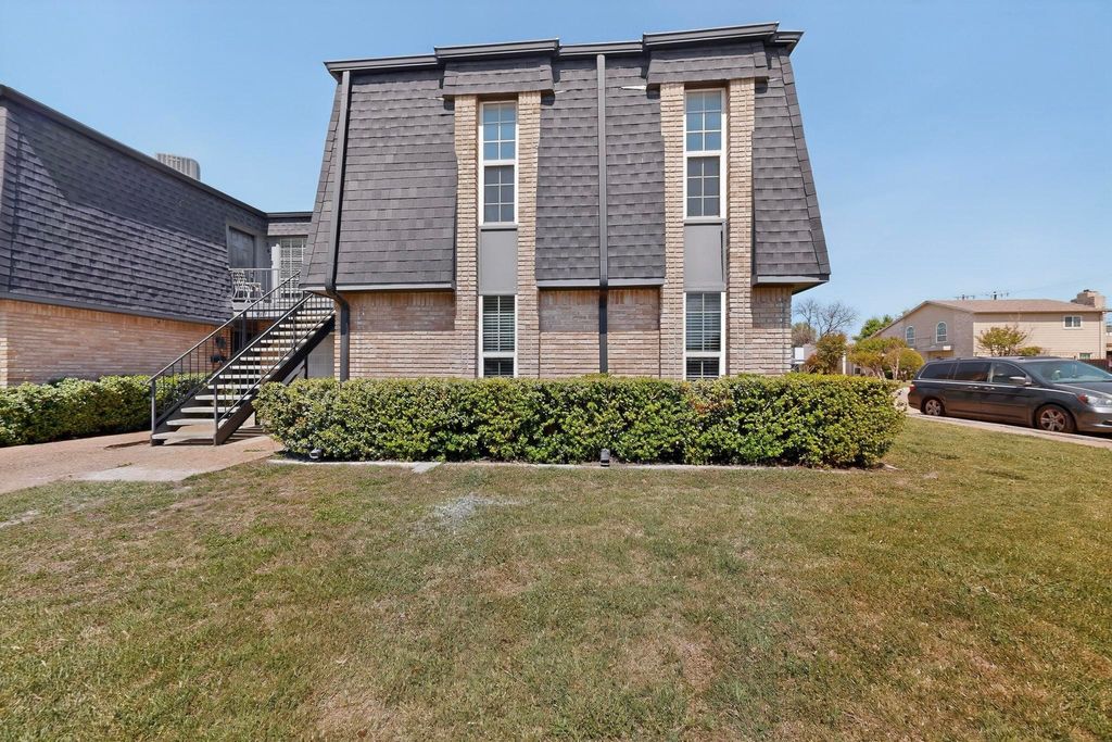 3675 Rickshaw Drive 3671, Dallas, TX 75229