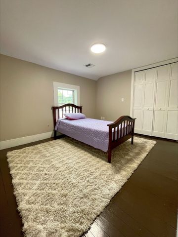 22 3rd, Ayer, MA 01432