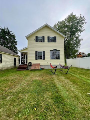 22 3rd, Ayer, MA 01432