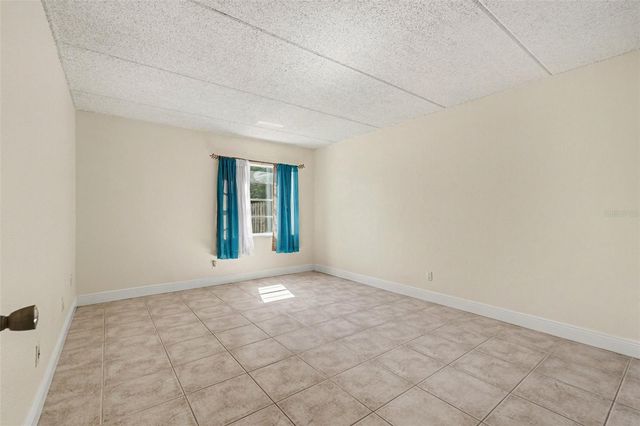 2845 SOMERSET PARK DRIVE 101, Tampa, FL 33613