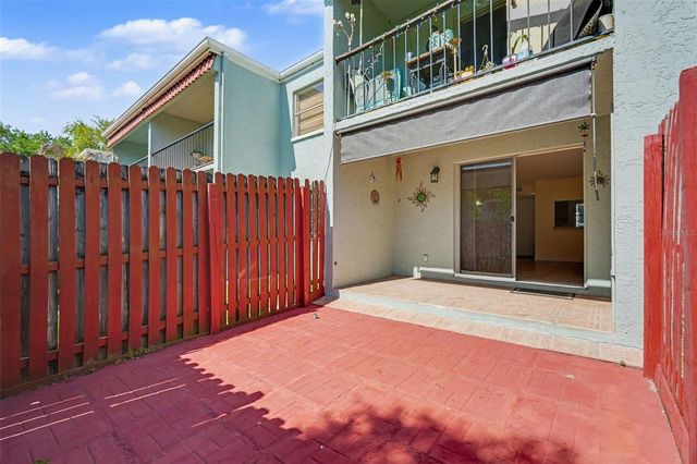 2845 SOMERSET PARK DRIVE 101, Tampa, FL 33613