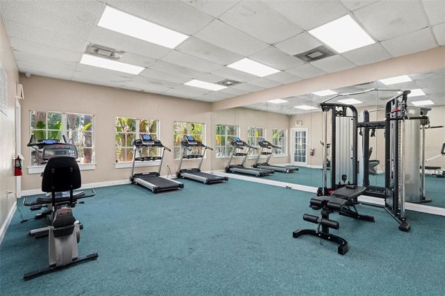 2845 SOMERSET PARK DRIVE 101, Tampa, FL 33613
