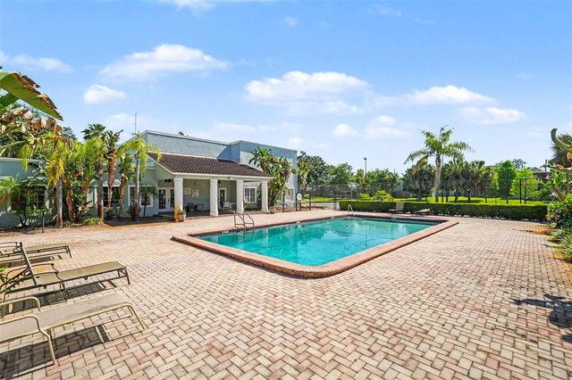 2845 SOMERSET PARK DRIVE 101, Tampa, FL 33613