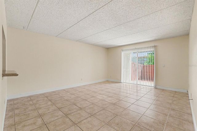 2845 SOMERSET PARK DRIVE 101, Tampa, FL 33613