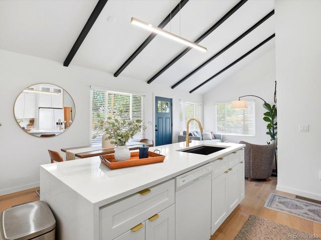 4122 W 49th Avenue, Denver, CO 80212