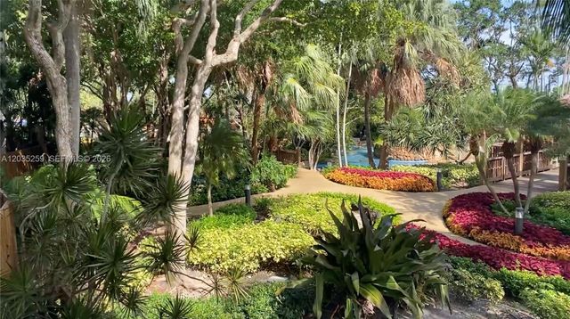 2000 Towerside ter 412, Miami, FL 33138