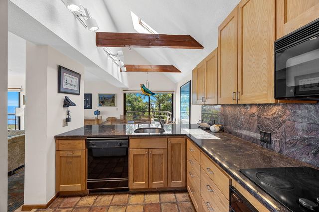 47 Fishermans Road, Truro, MA 02666
